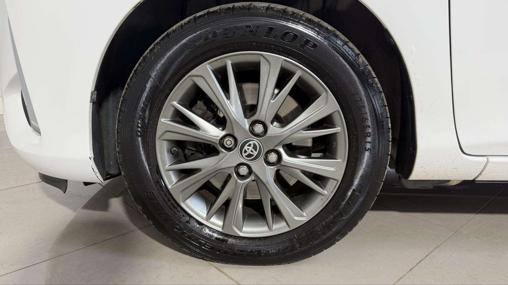 2017 TOYOTA YARIS 2017 TOYOTA YARIS