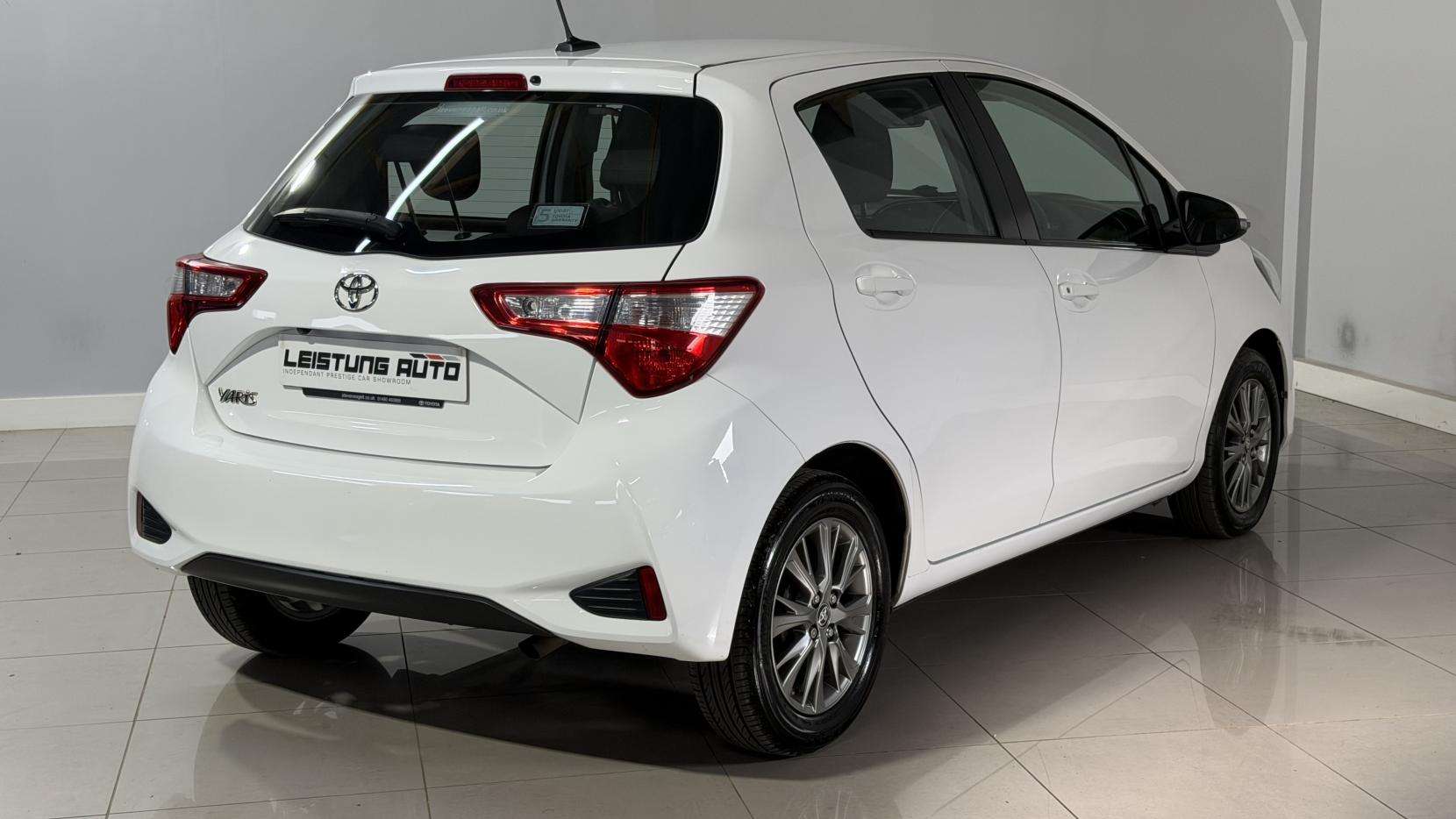 2017 TOYOTA YARIS 2017 TOYOTA YARIS