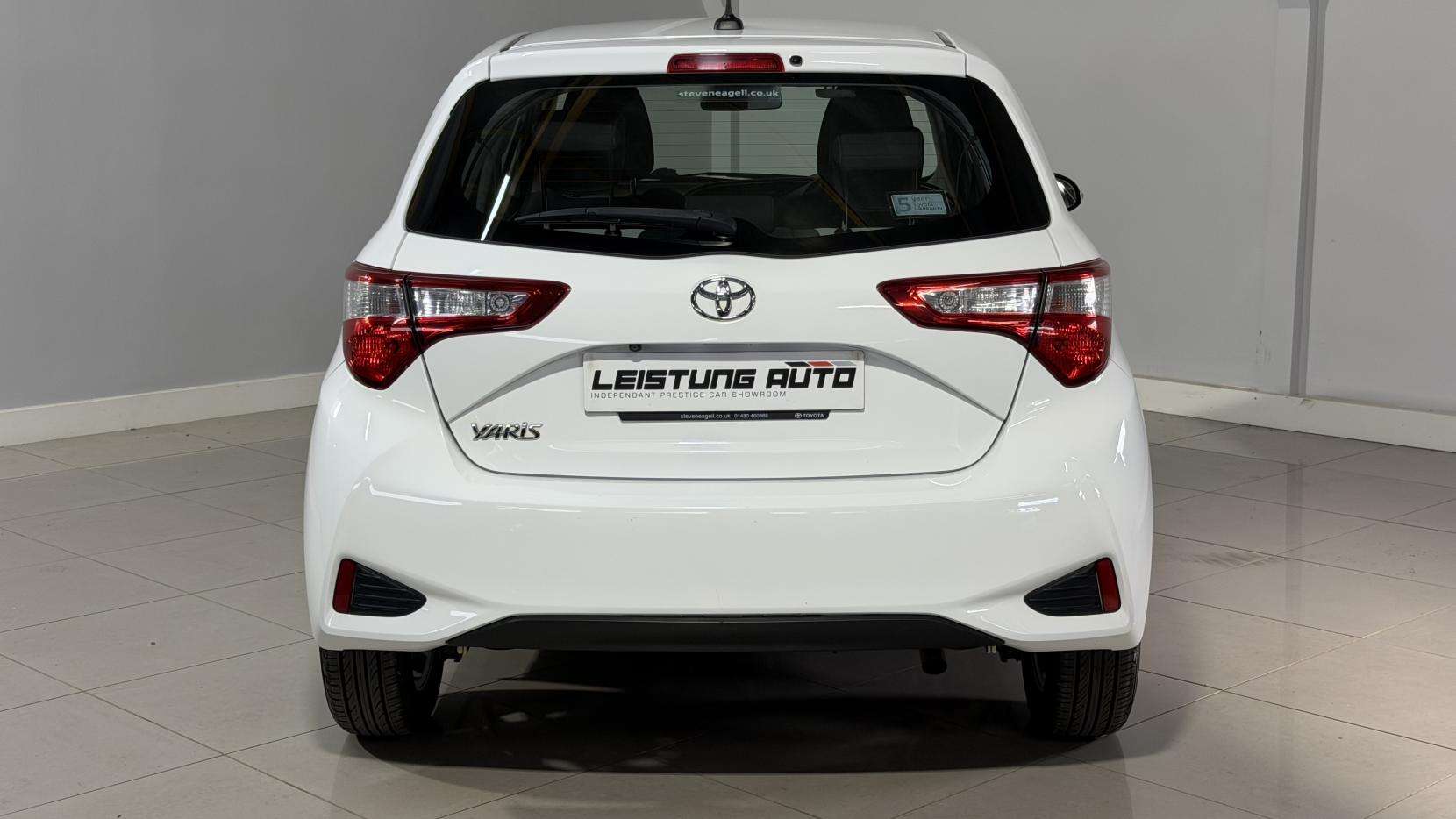 2017 TOYOTA YARIS 2017 TOYOTA YARIS