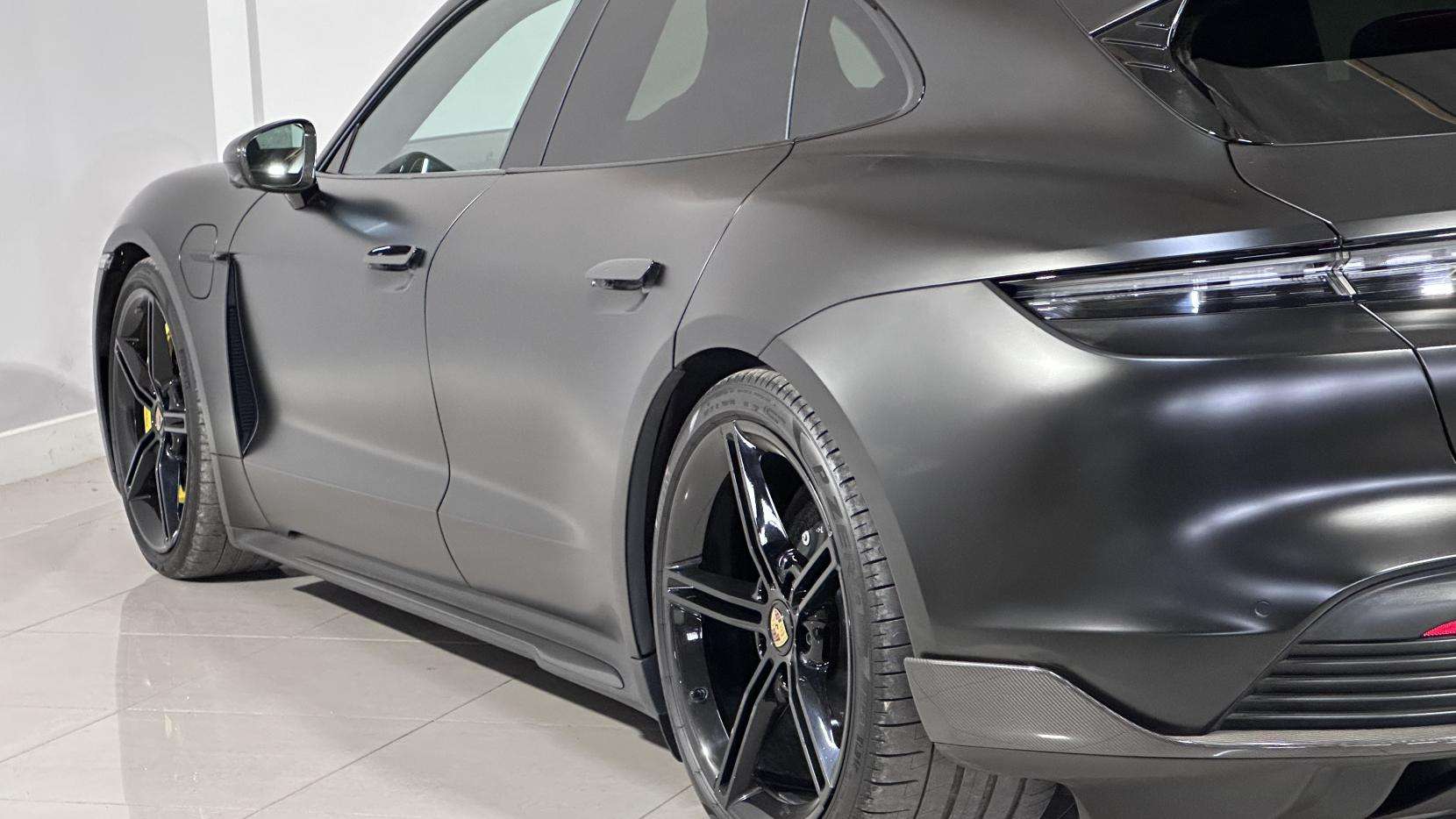 2023 PORSCHE TAYCAN 2023 PORSCHE TAYCAN