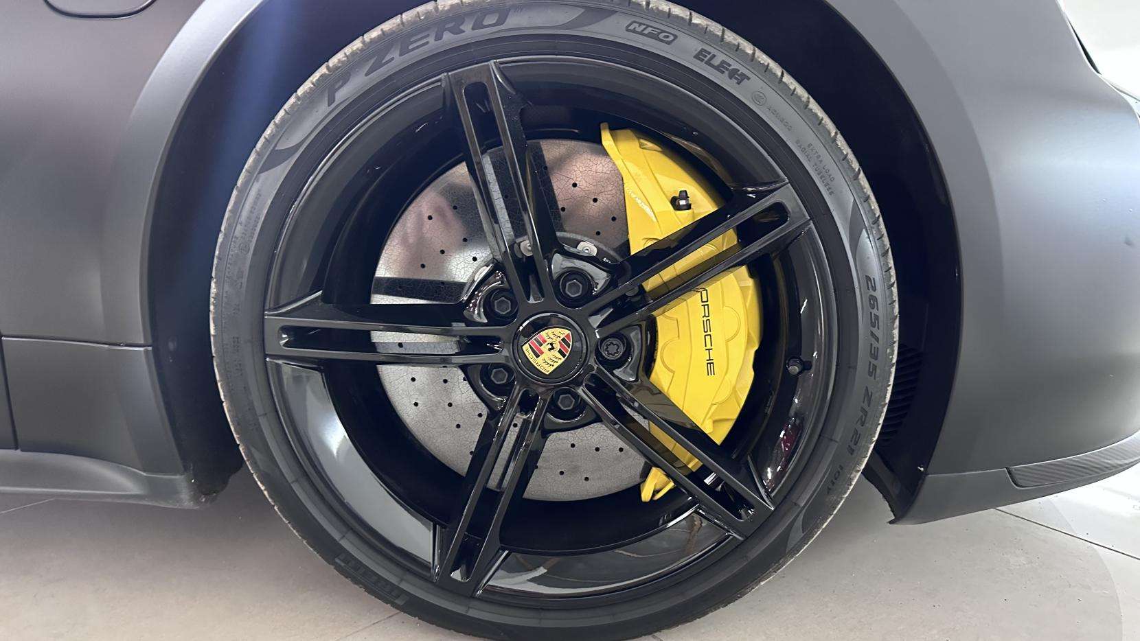 2023 PORSCHE TAYCAN 2023 PORSCHE TAYCAN