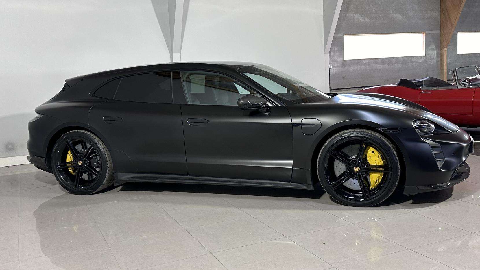 2023 PORSCHE TAYCAN 2023 PORSCHE TAYCAN