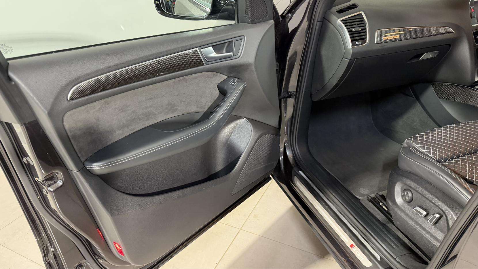 2016 AUDI SQ5 2016 AUDI SQ5