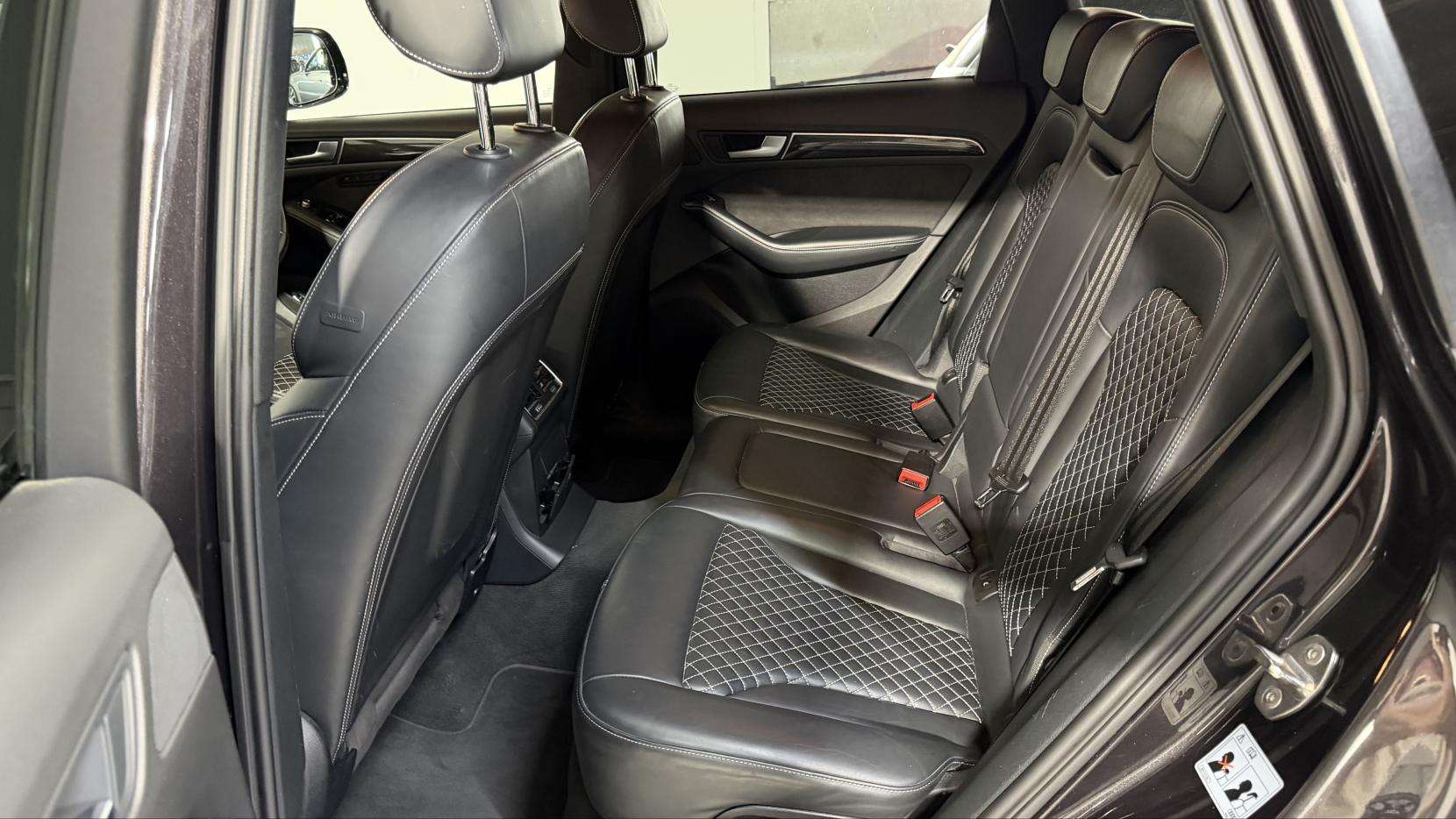 2016 AUDI SQ5 2016 AUDI SQ5