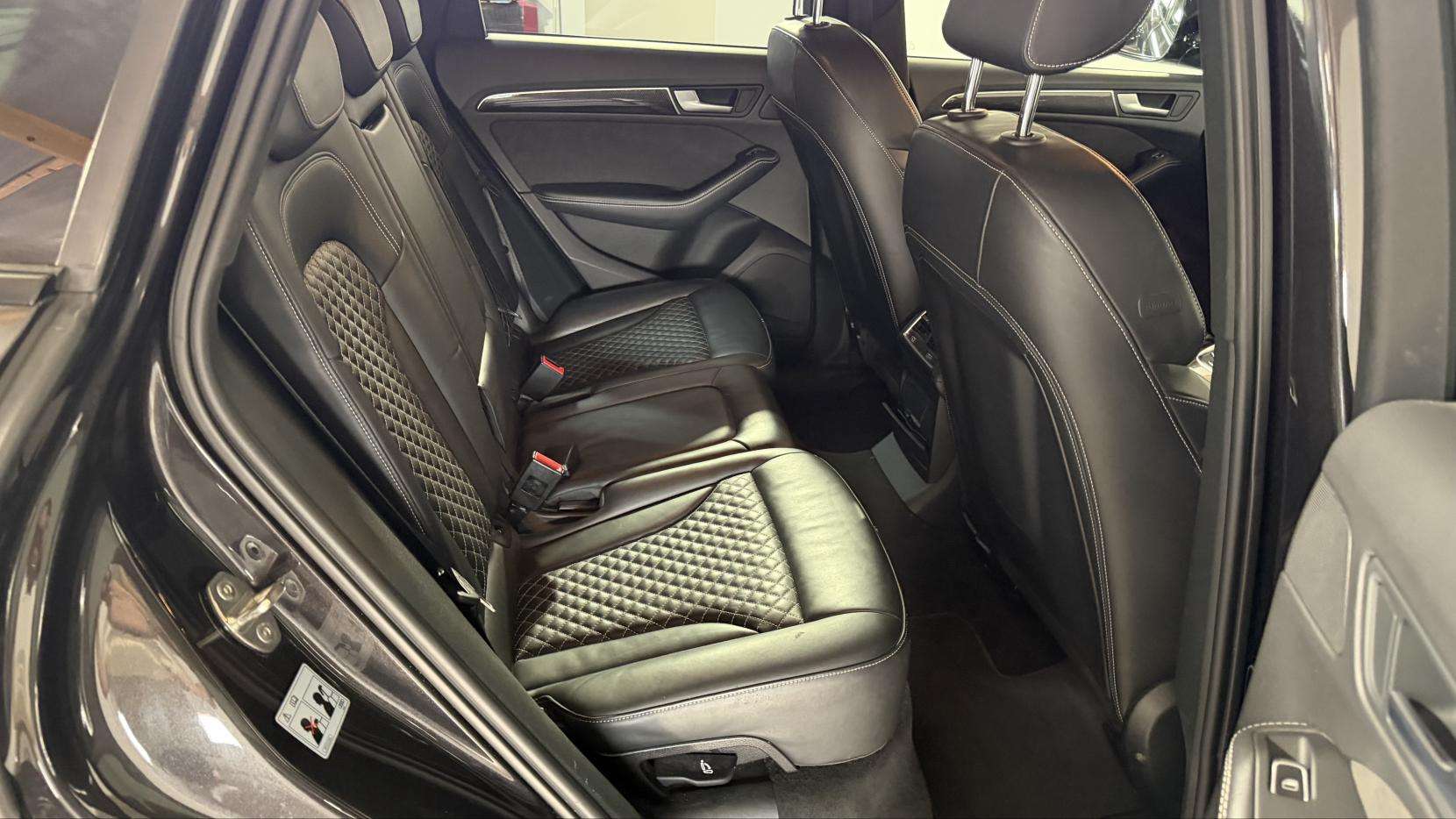2016 AUDI SQ5 2016 AUDI SQ5