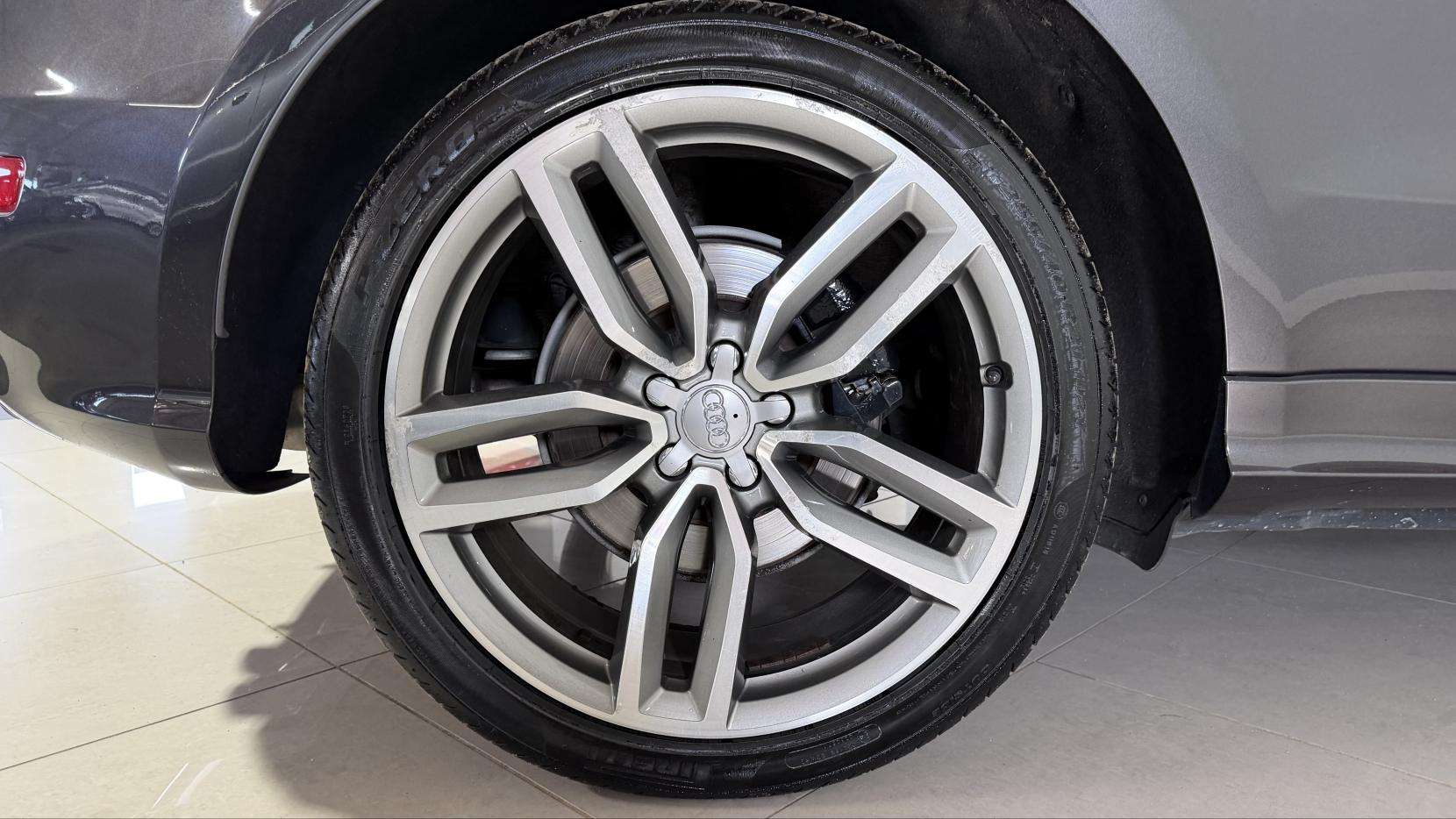 2016 AUDI SQ5 2016 AUDI SQ5
