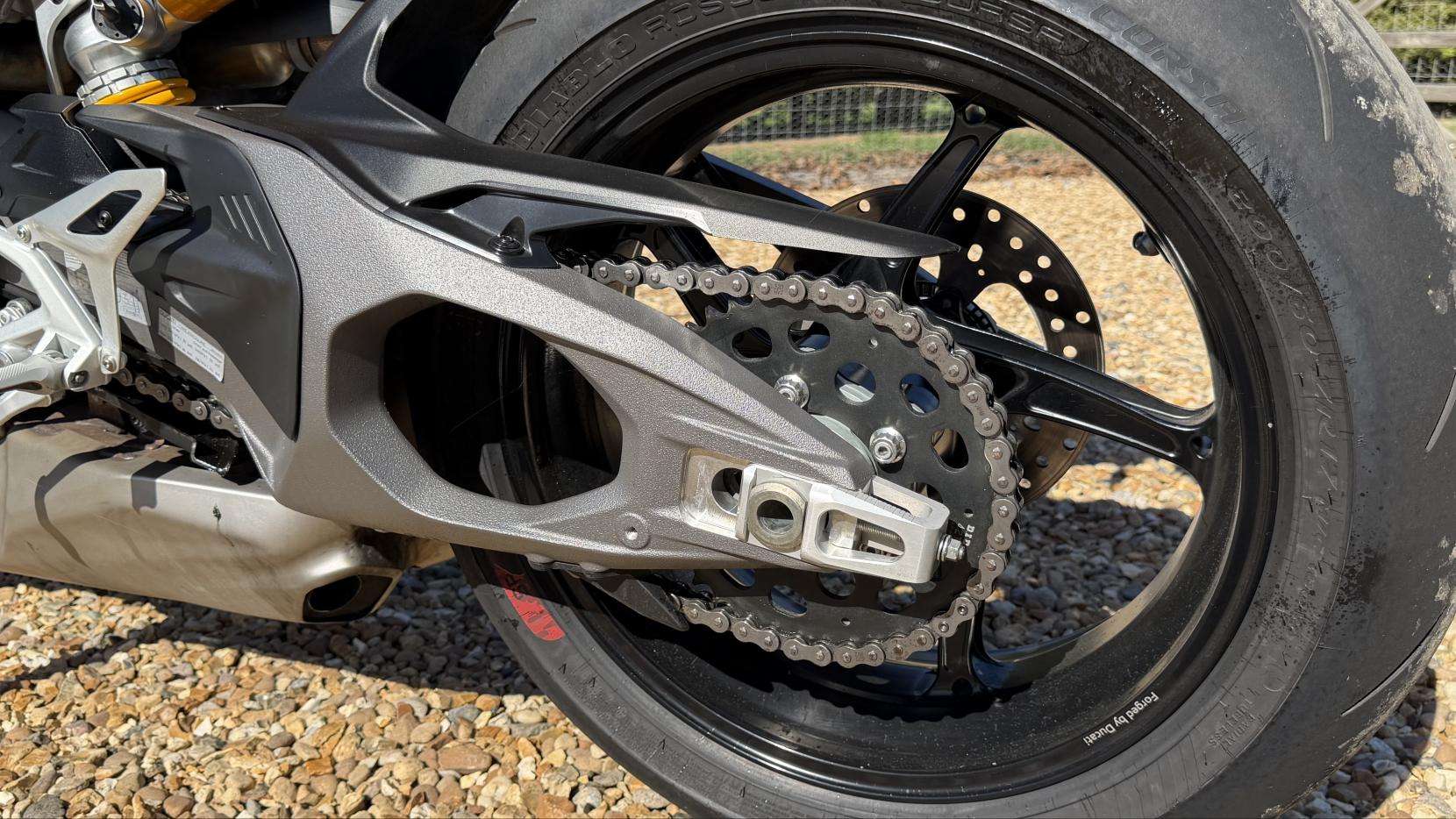 2025 DUCATI STREETFIGHTER V4S 2025 DUCATI STREETFIGHTER V4S