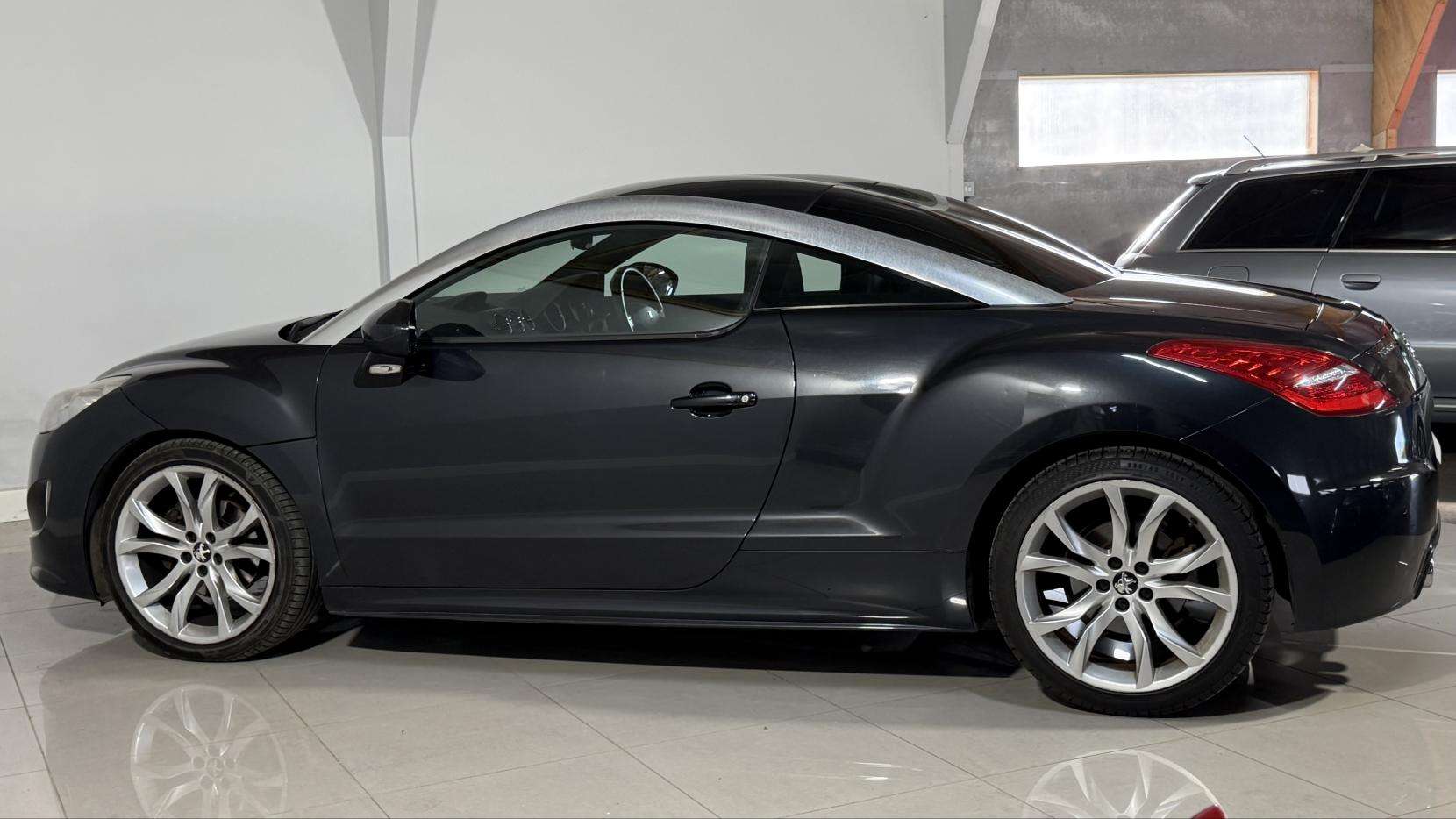 2011 PEUGEOT RCZ 2011 PEUGEOT RCZ