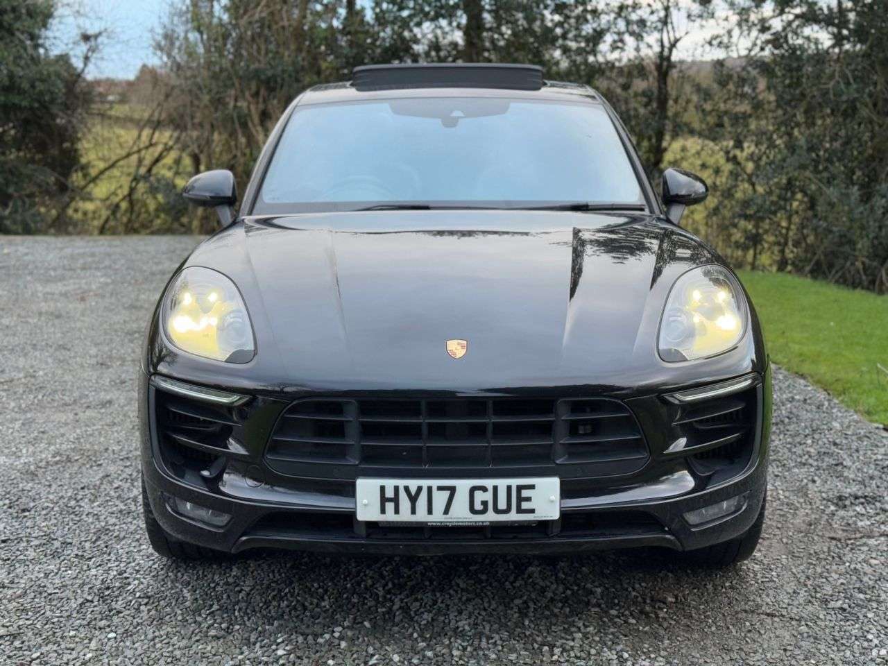2017 PORSCHE MACAN 2017 PORSCHE MACAN