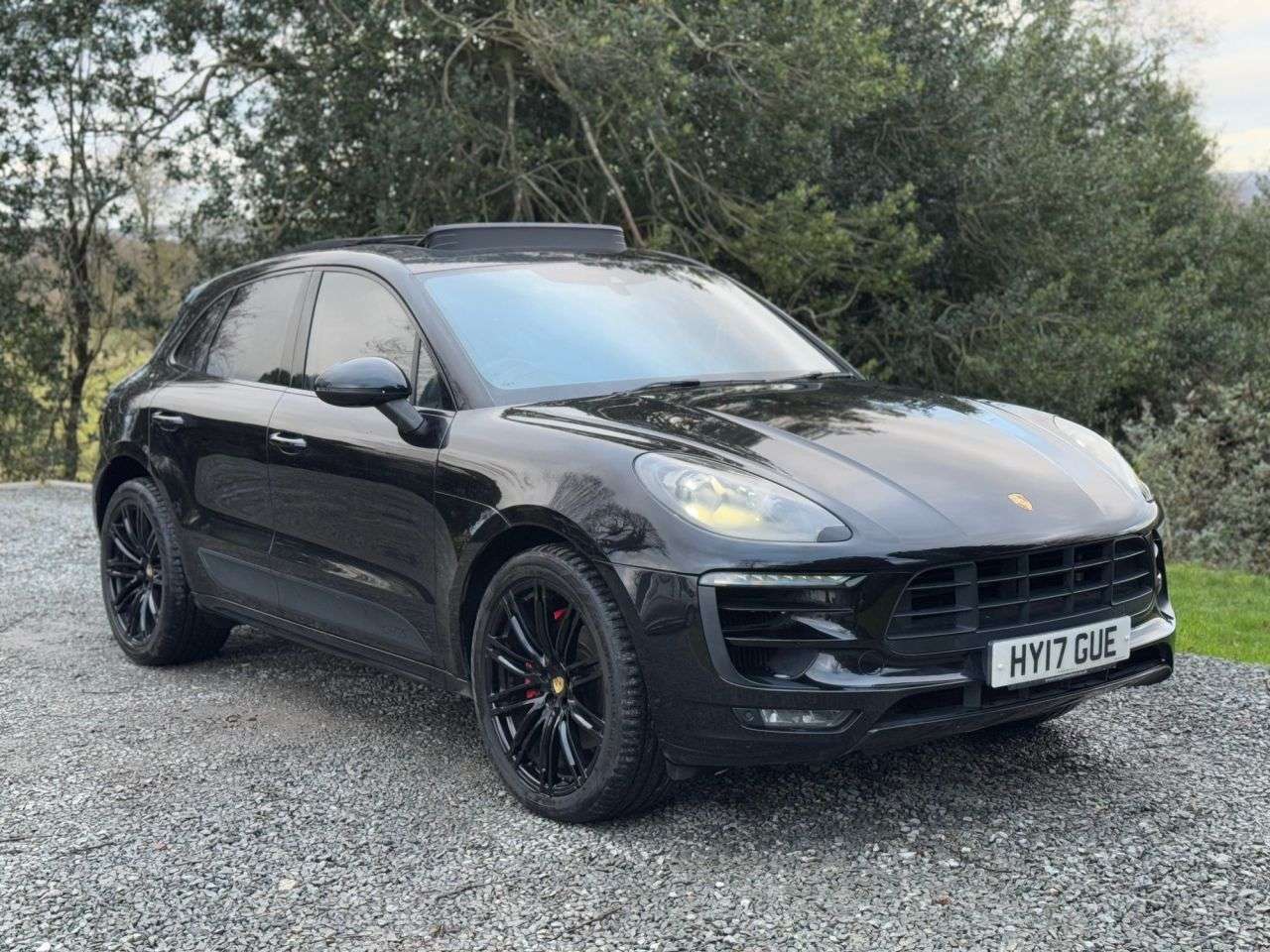 2017 PORSCHE MACAN 2017 PORSCHE MACAN