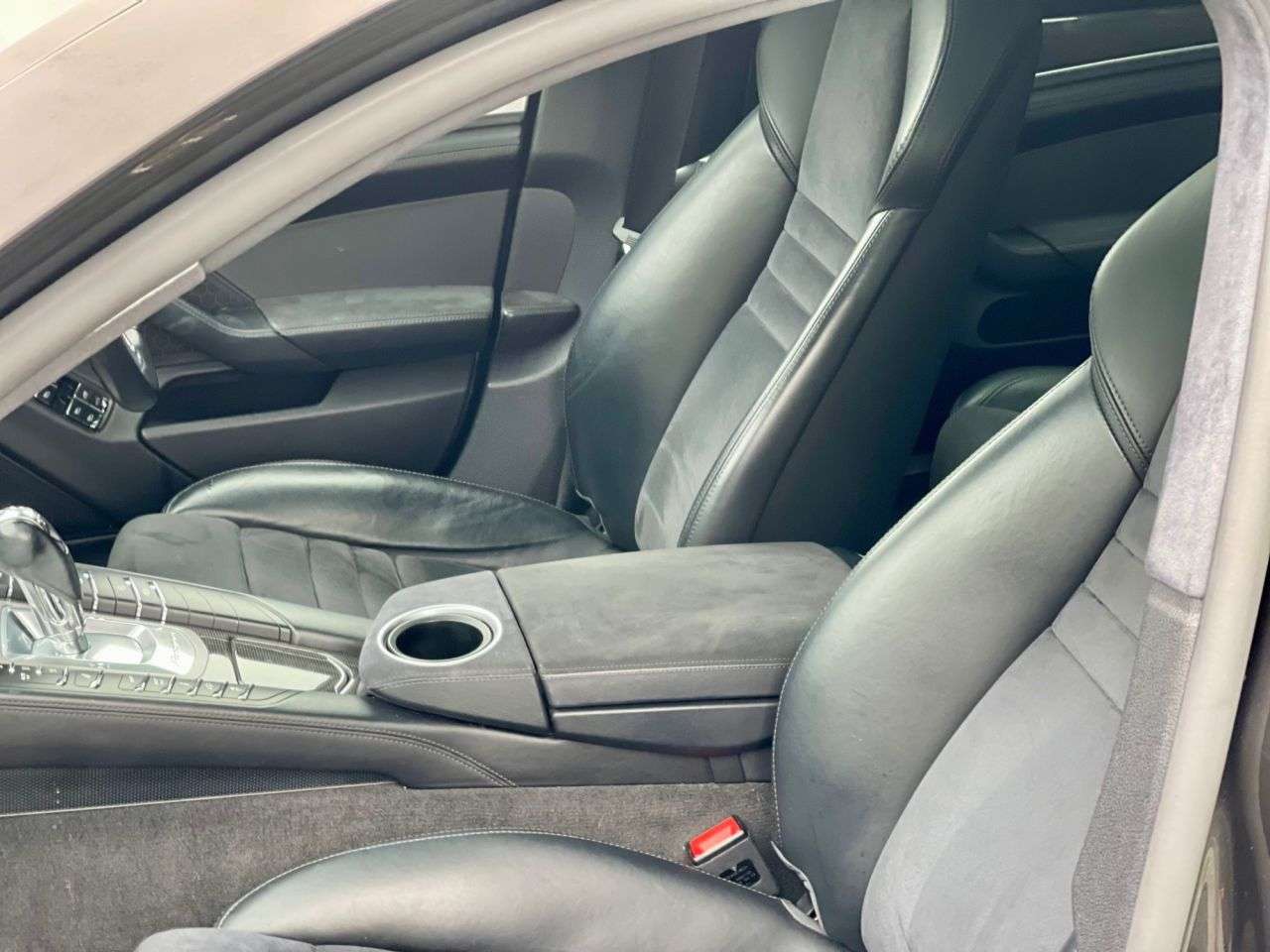 2015 PORSCHE PANAMERA 2015 PORSCHE PANAMERA