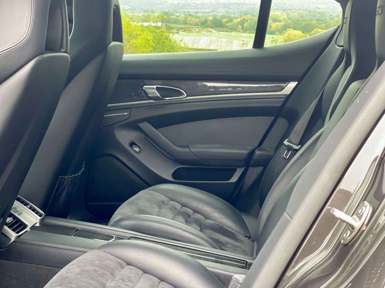 2015 PORSCHE PANAMERA 2015 PORSCHE PANAMERA