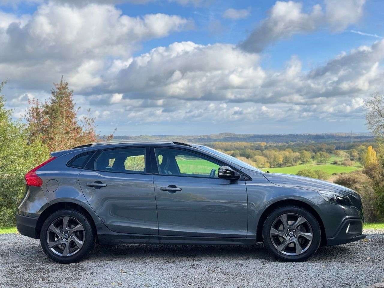 2013 VOLVO V40 CROSS COUNTRY 2013 VOLVO V40 CROSS COUNTRY