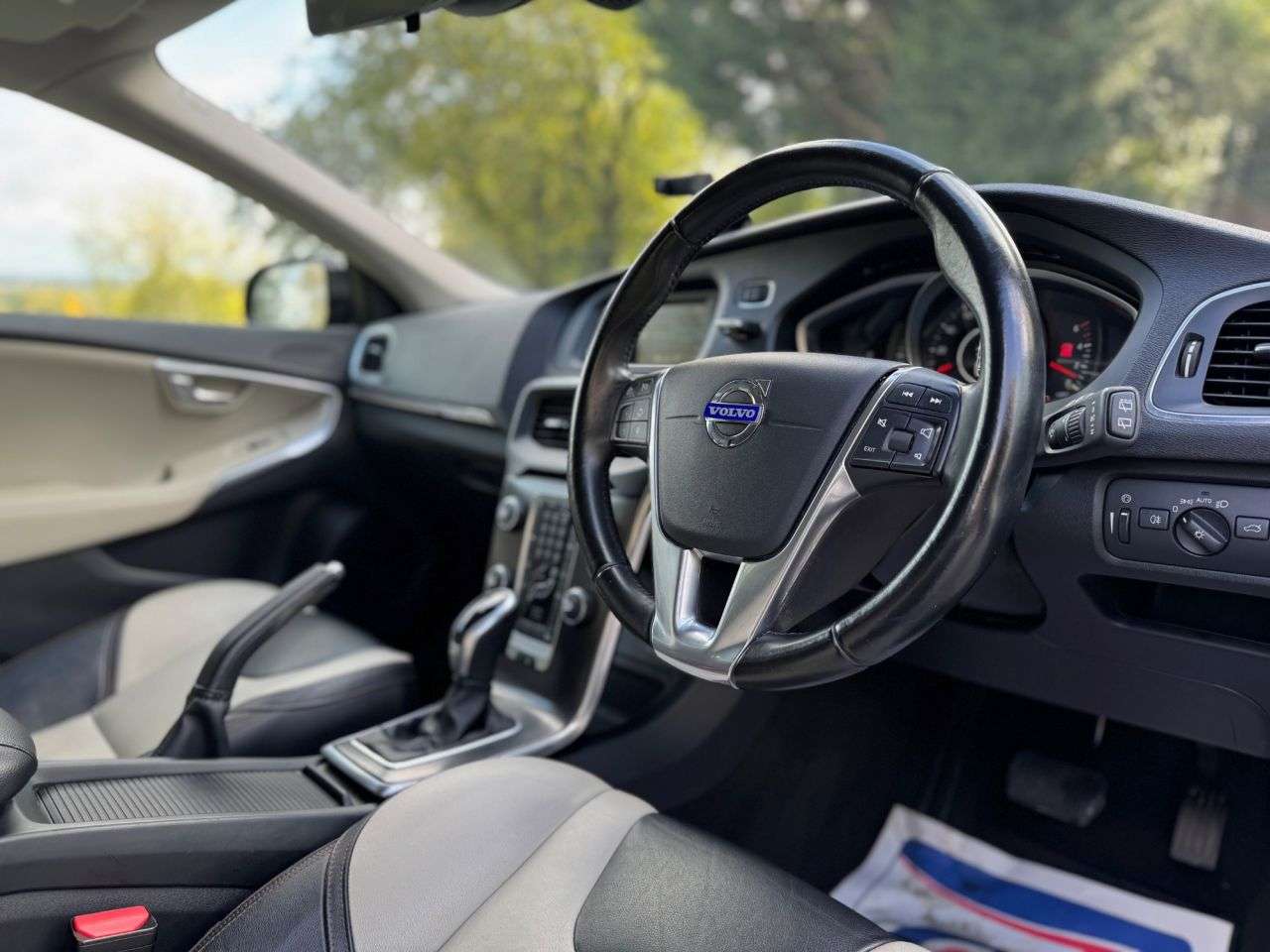 2013 VOLVO V40 CROSS COUNTRY 2013 VOLVO V40 CROSS COUNTRY