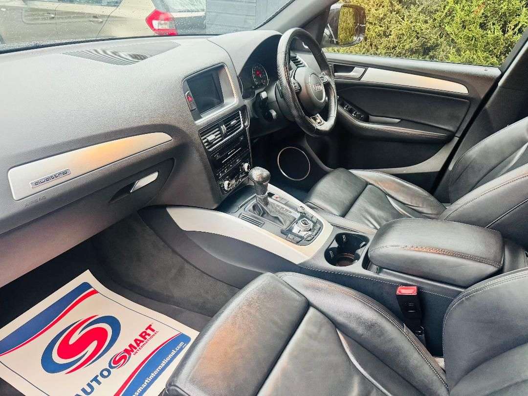 2013 AUDI Q5 2013 AUDI Q5