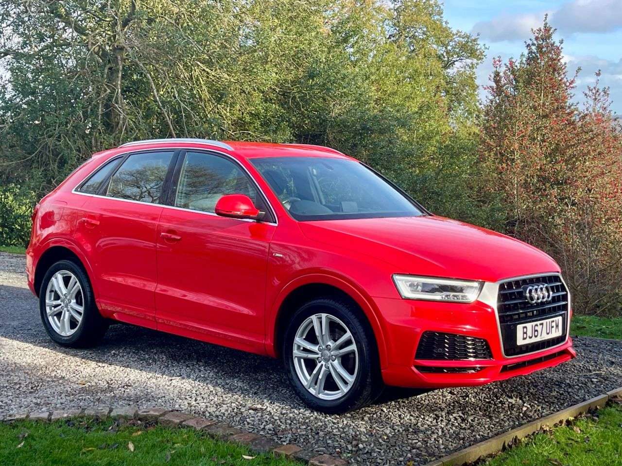 2017 AUDI Q3 2017 AUDI Q3