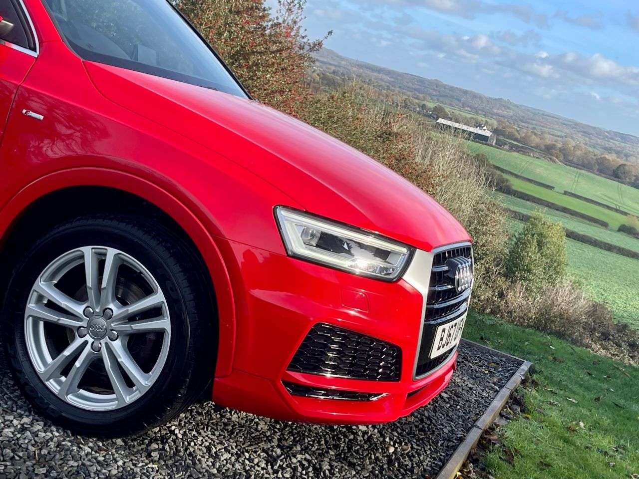 2017 AUDI Q3 2017 AUDI Q3