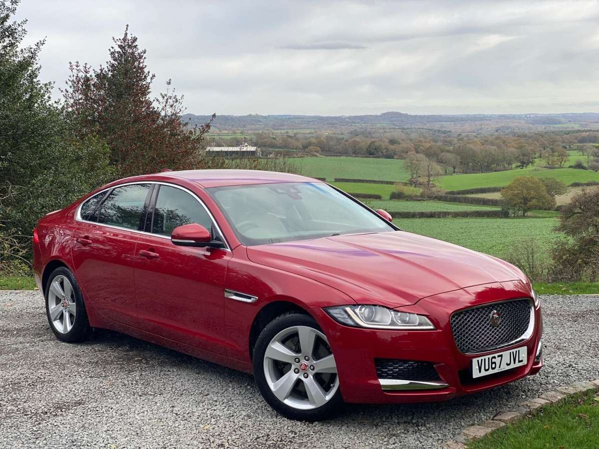 Check out this Jaguar Xf 2017 Diesel Automatic