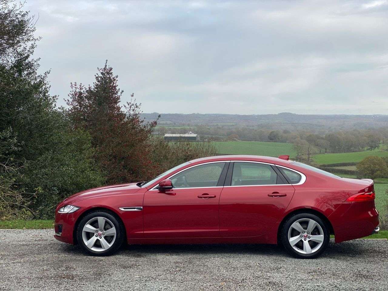 2017 JAGUAR XF 2017 JAGUAR XF