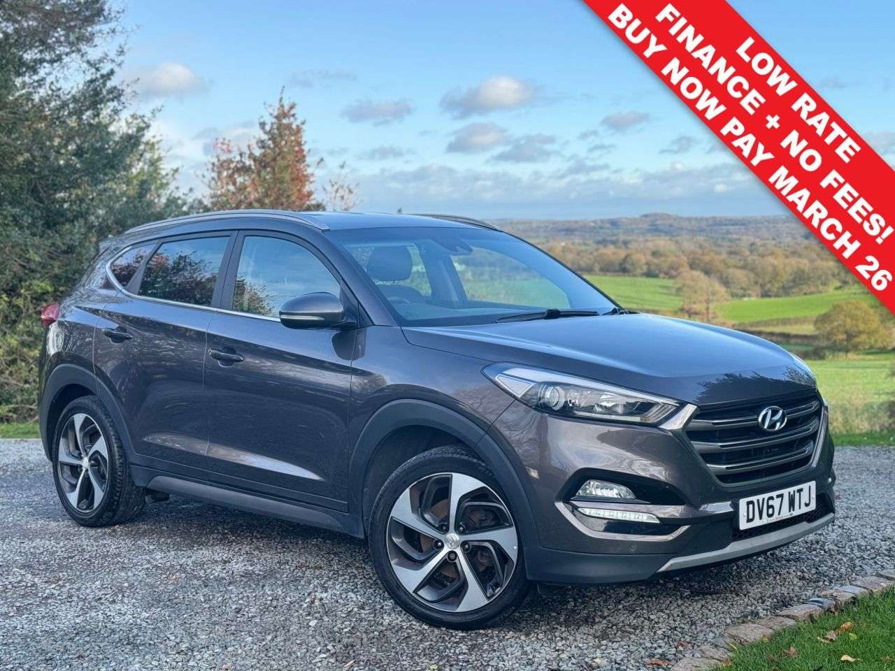 A 2017 HYUNDAI TUCSON 2.0 CRDi Premium SUV 5dr Diesel Manual 4WD Euro 6 (136 ps) A 2017 HYUNDAI TUCSON 2.0 CRDi Premium SUV 5dr Diesel Manual 4WD Euro 6 (136 ps)