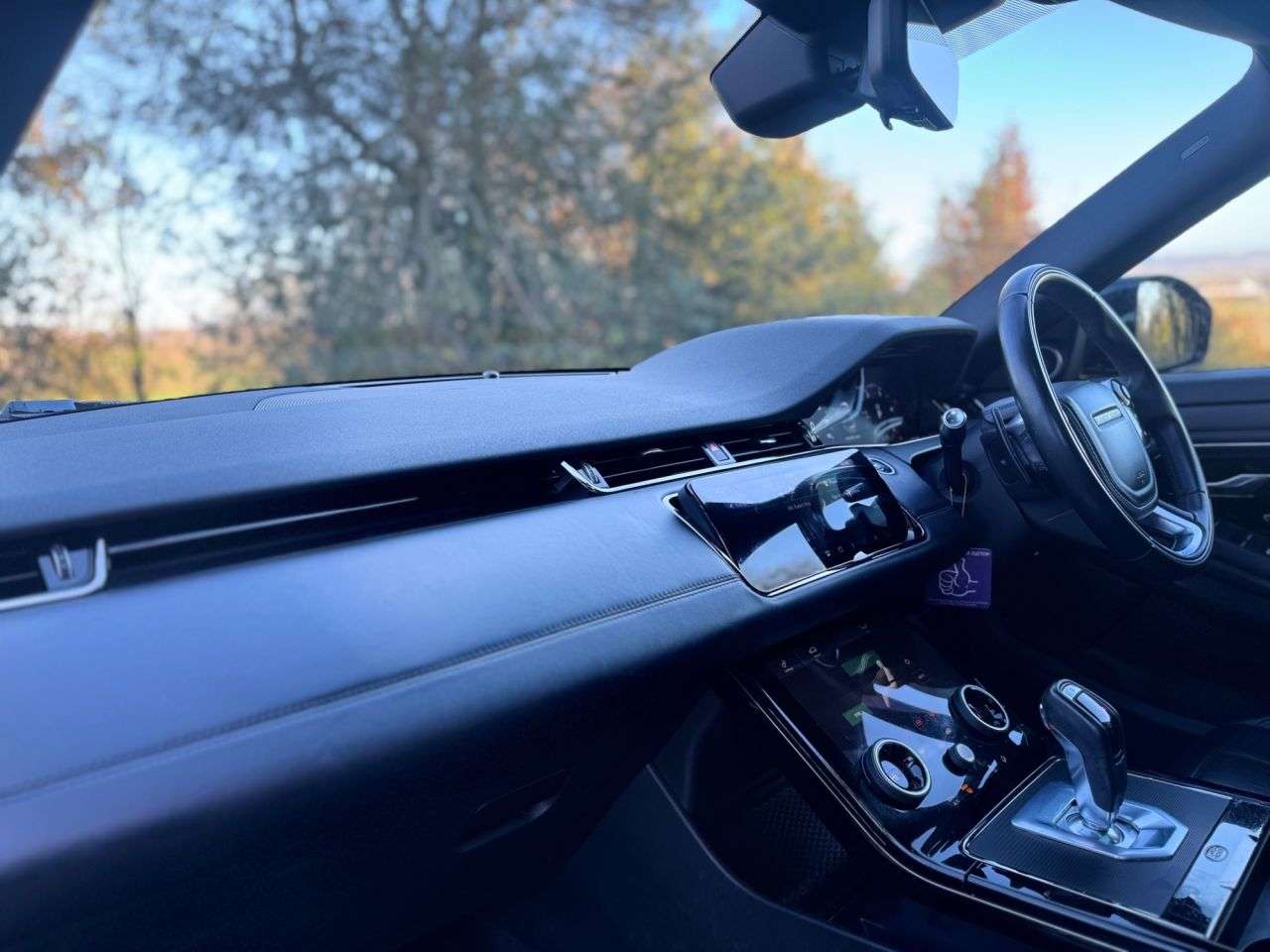2019 LAND ROVER RANGE ROVER EVOQUE 2019 LAND ROVER RANGE ROVER EVOQUE