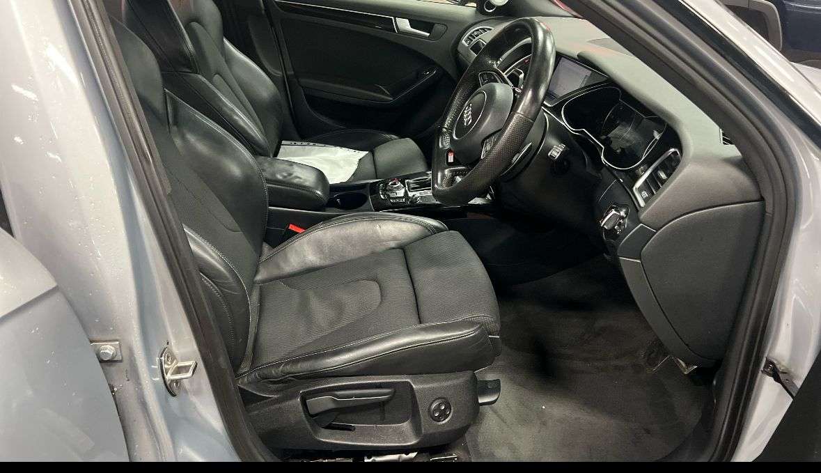 2015 AUDI A4 2015 AUDI A4