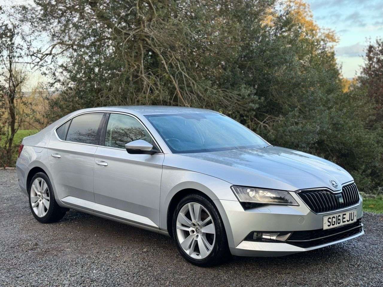 2016 SKODA SUPERB 2016 SKODA SUPERB