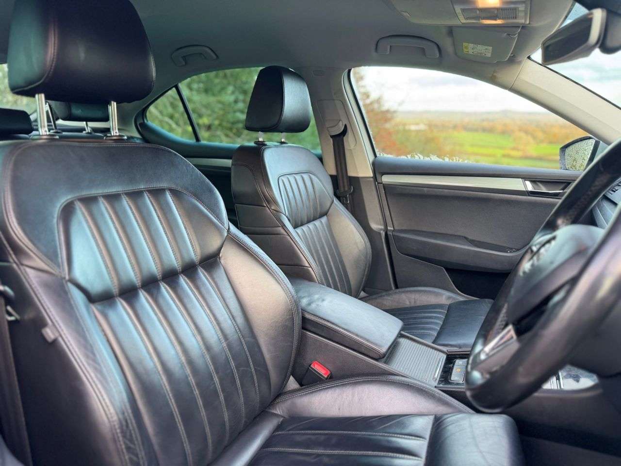 2016 SKODA SUPERB 2016 SKODA SUPERB