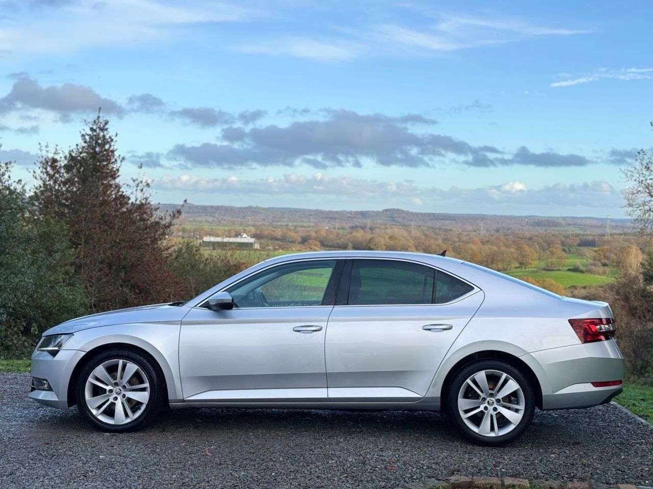 2016 SKODA SUPERB 2016 SKODA SUPERB