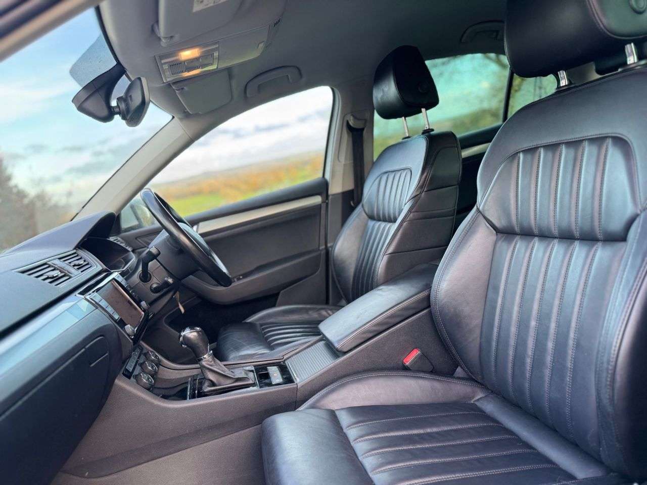 2016 SKODA SUPERB 2016 SKODA SUPERB