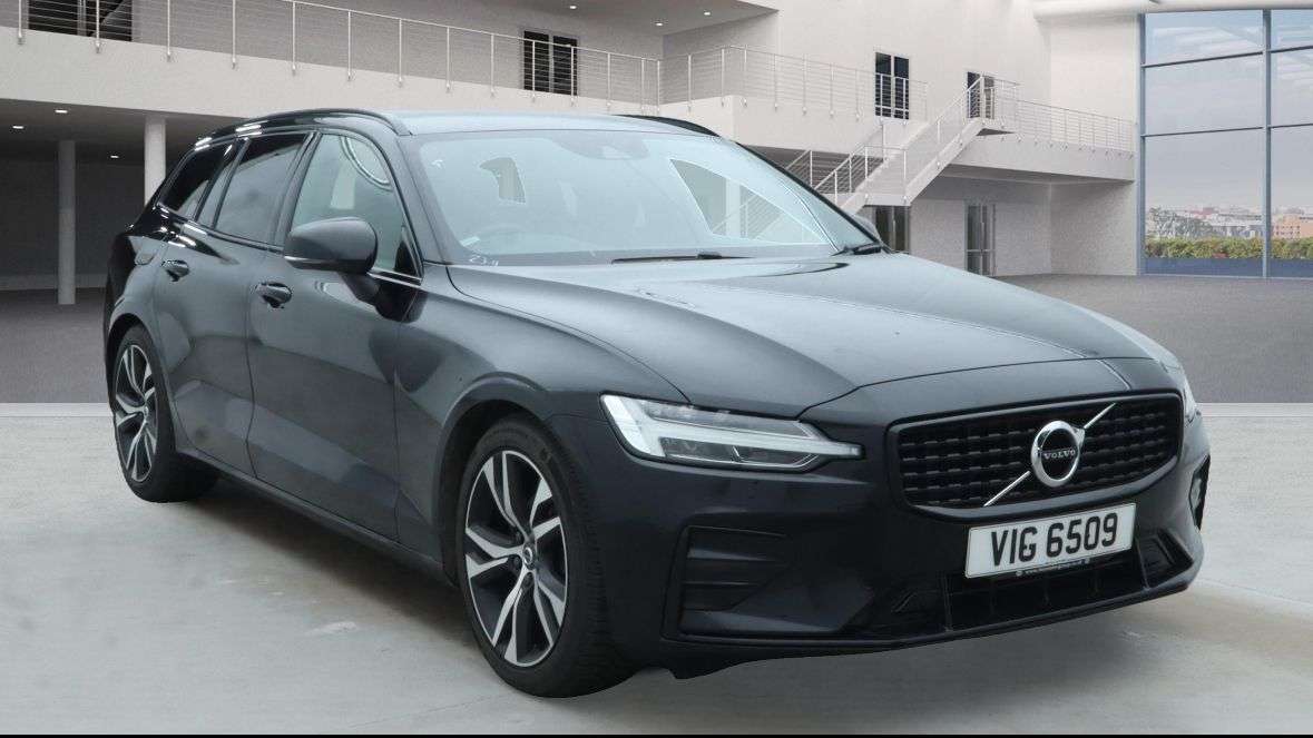 Check out this Volvo V60 2021 Hybrid Diesel Automatic