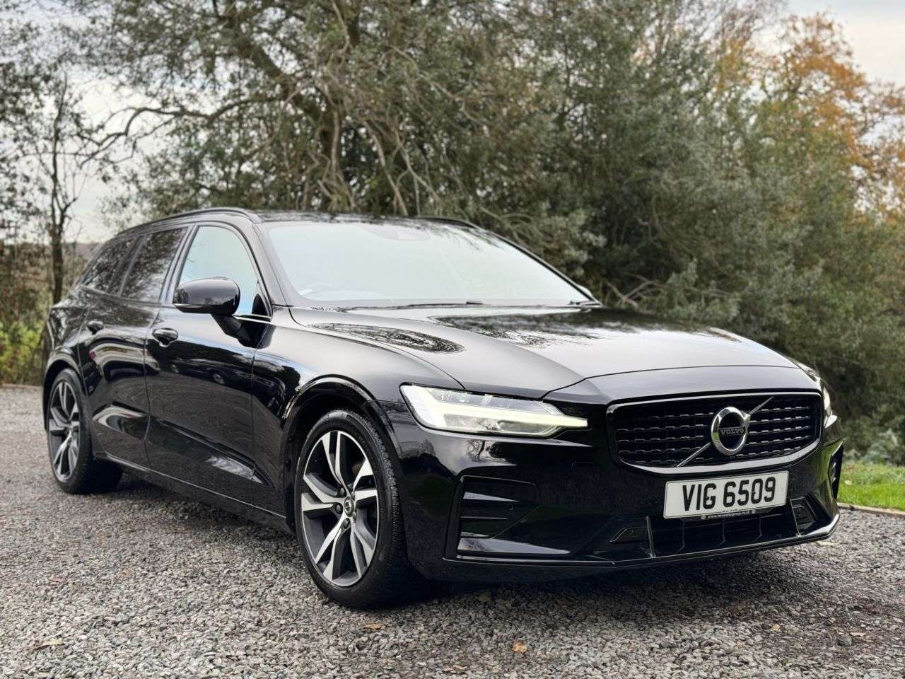 2021 VOLVO V60 2021 VOLVO V60