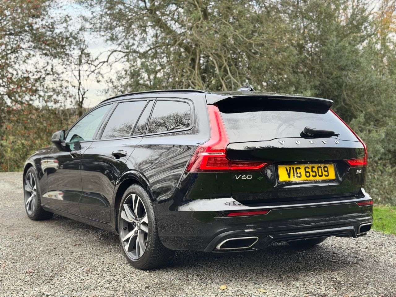 2021 VOLVO V60 2021 VOLVO V60