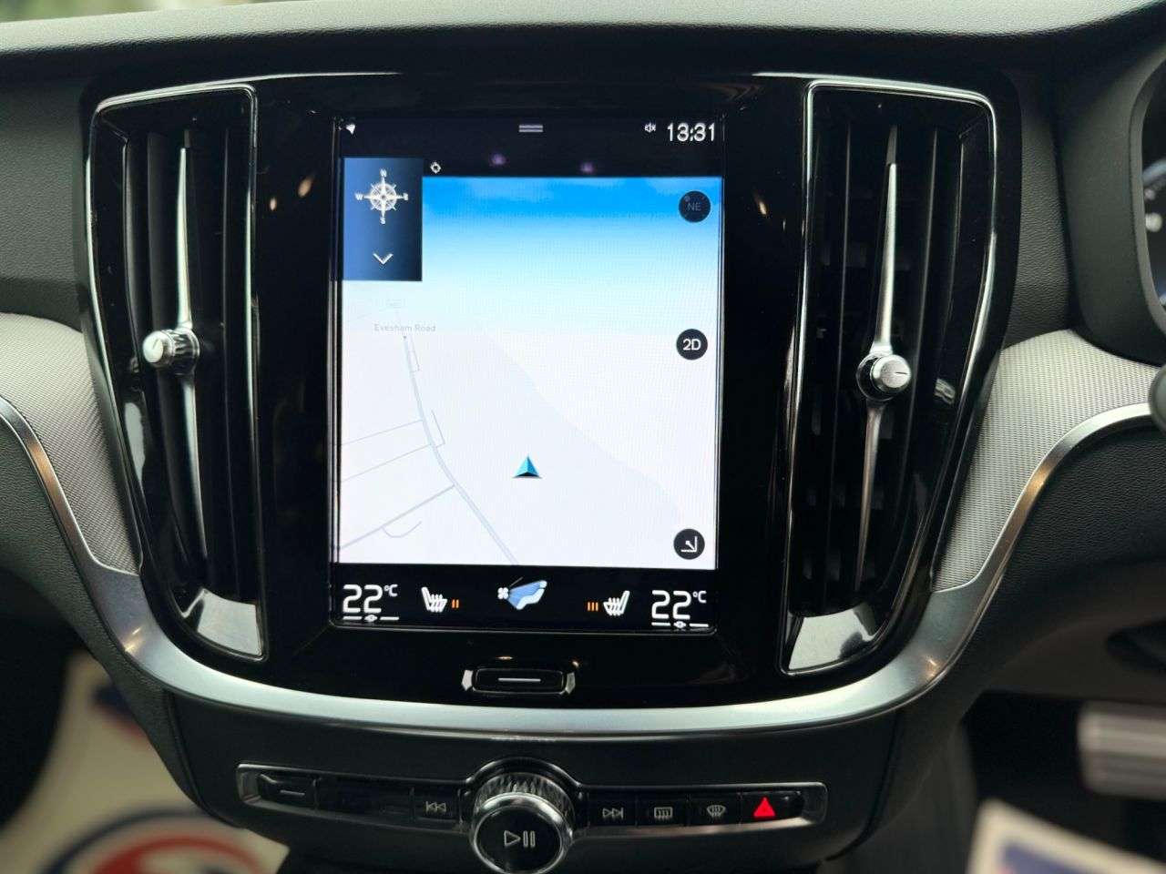 2021 VOLVO V60 2021 VOLVO V60