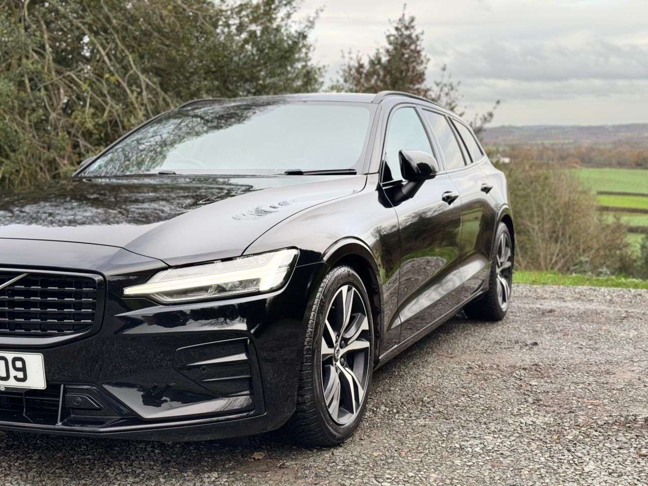 2021 VOLVO V60 2021 VOLVO V60