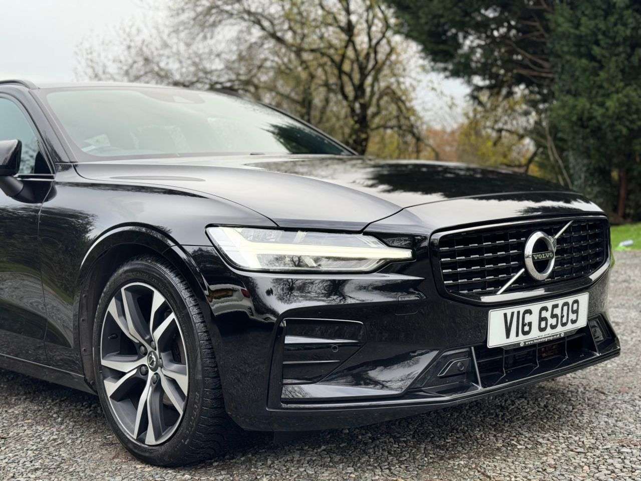 2021 VOLVO V60 2021 VOLVO V60