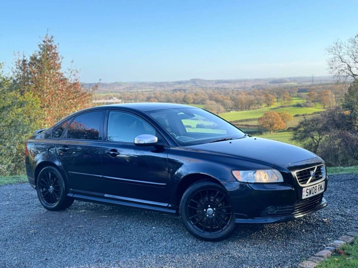 Check out this Volvo S40 2008 Diesel Manual