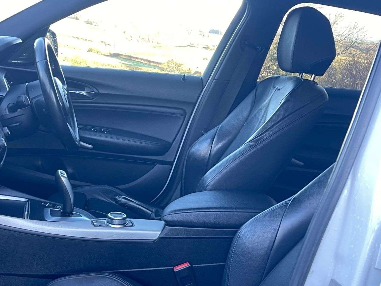 A 2018 BMW 1 SERIES 1.5 118i M Sport Shadow Edition Hatchback 5dr Petrol Auto Euro 6 (s/s) (136 A 2018 BMW 1 SERIES 1.5 118i M Sport Shadow Edition Hatchback 5dr Petrol Auto Euro 6 (s/s) (136