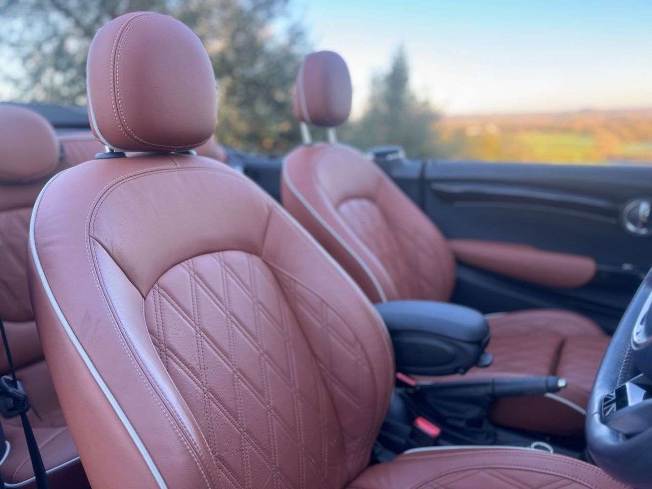 2022 MINI CONVERTIBLE 2022 MINI CONVERTIBLE