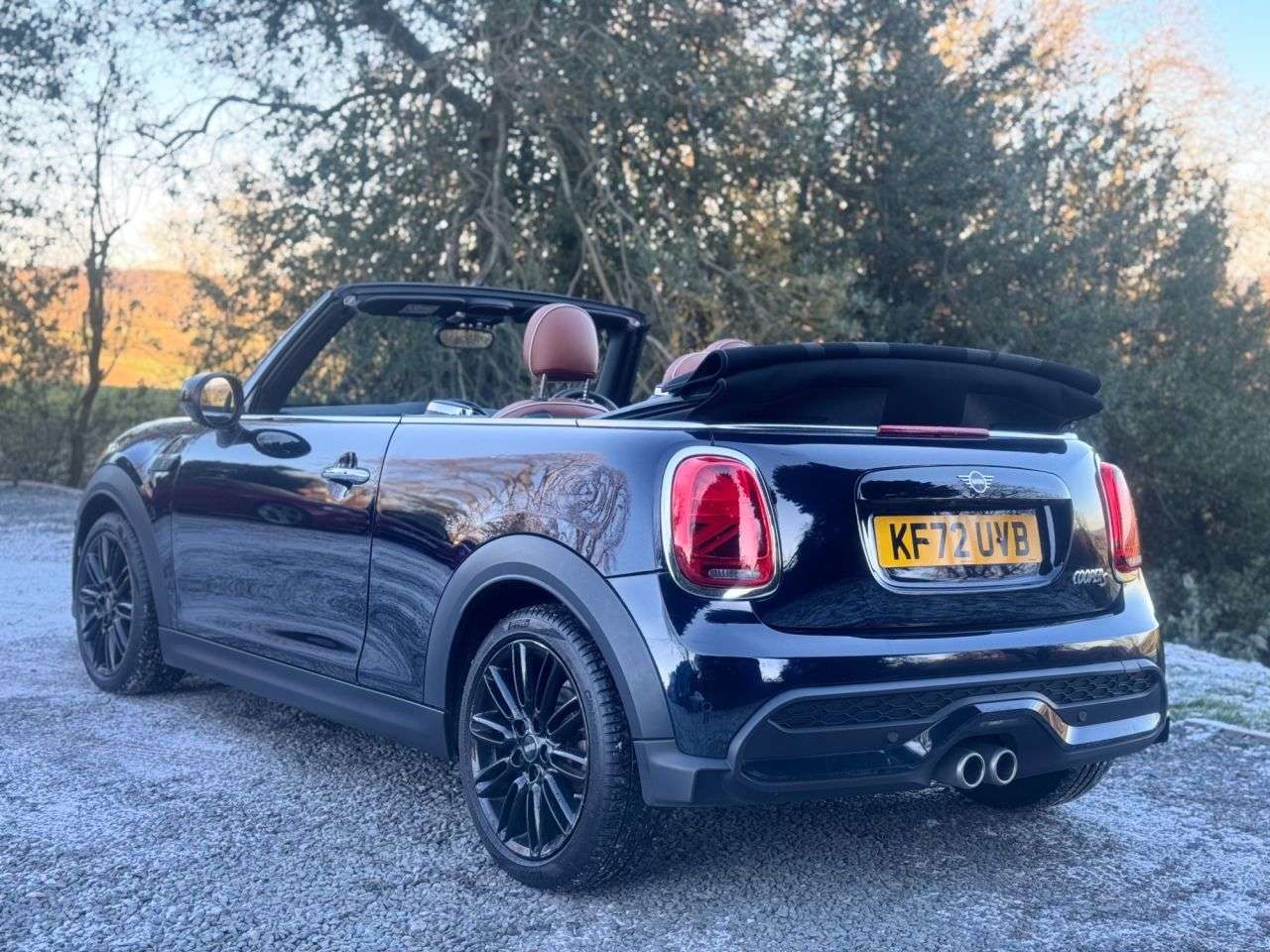 A 2022 MINI CONVERTIBLE 2.0 Cooper S Exclusive Convertible 2dr Petrol Steptronic Euro 6 (s/s) (178 A 2022 MINI CONVERTIBLE 2.0 Cooper S Exclusive Convertible 2dr Petrol Steptronic Euro 6 (s/s) (178