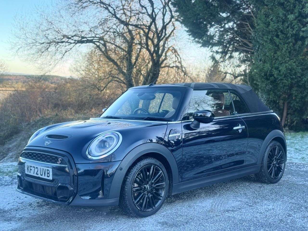 2022 MINI CONVERTIBLE 2022 MINI CONVERTIBLE