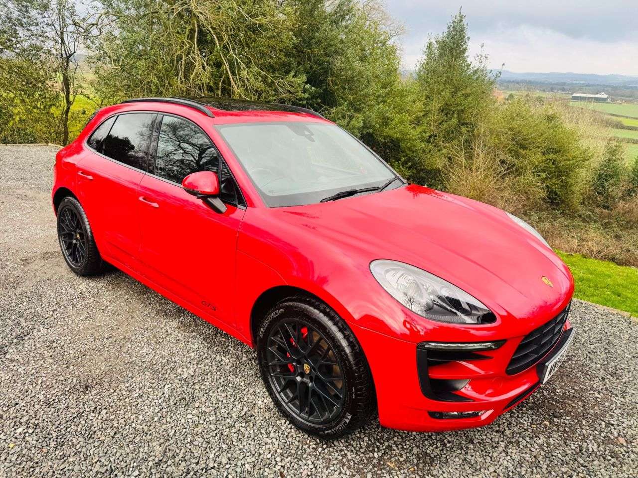 2016 PORSCHE MACAN 2016 PORSCHE MACAN