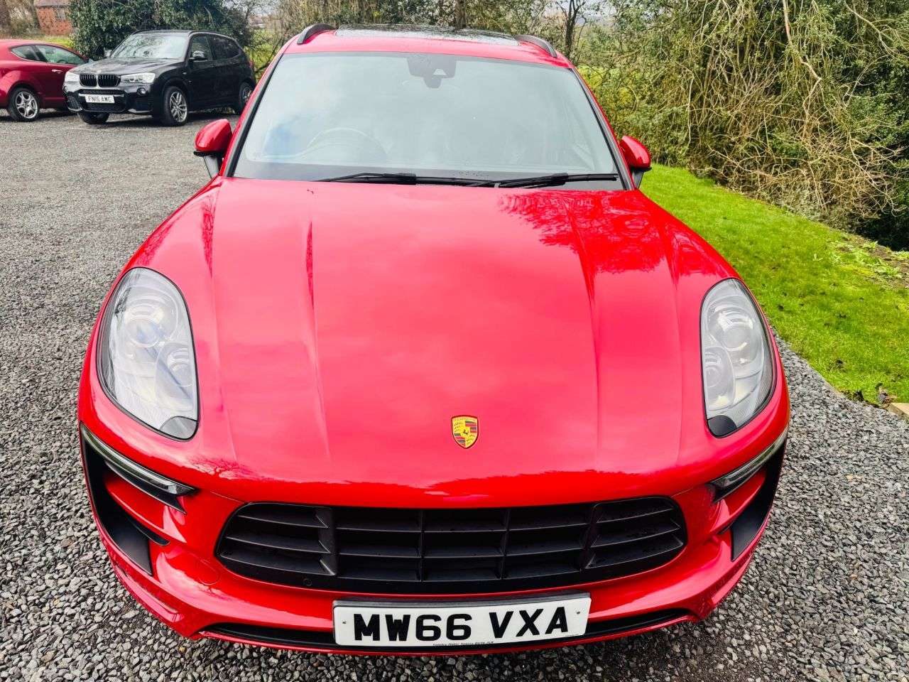 2016 PORSCHE MACAN 2016 PORSCHE MACAN