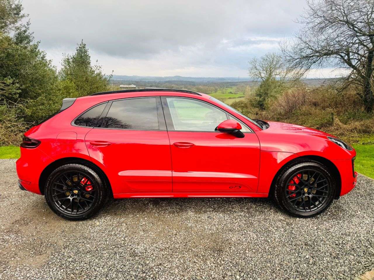 2016 PORSCHE MACAN 2016 PORSCHE MACAN