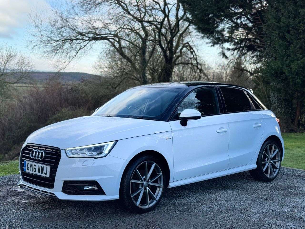 2016 AUDI A1 2016 AUDI A1
