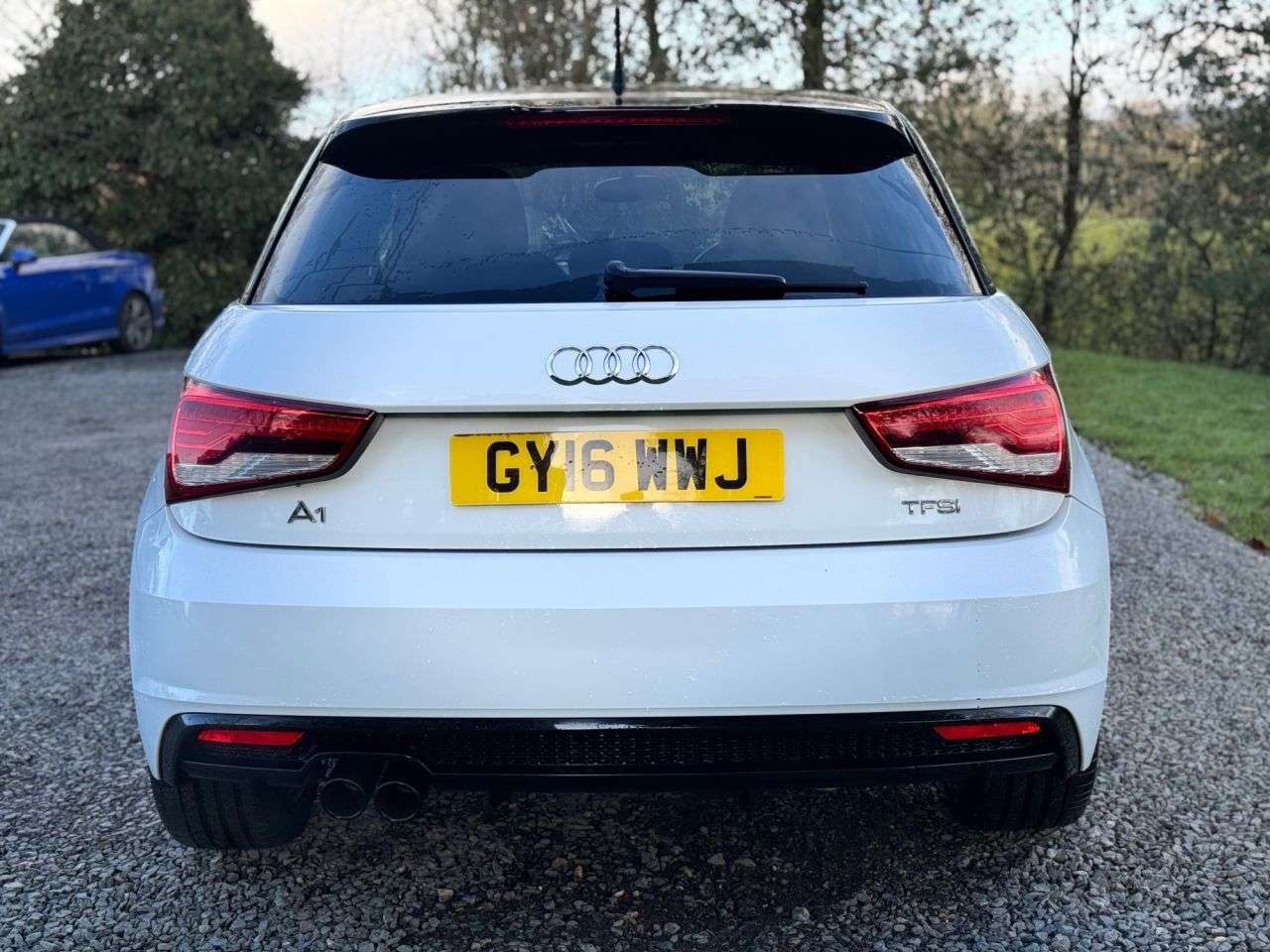 2016 AUDI A1 2016 AUDI A1