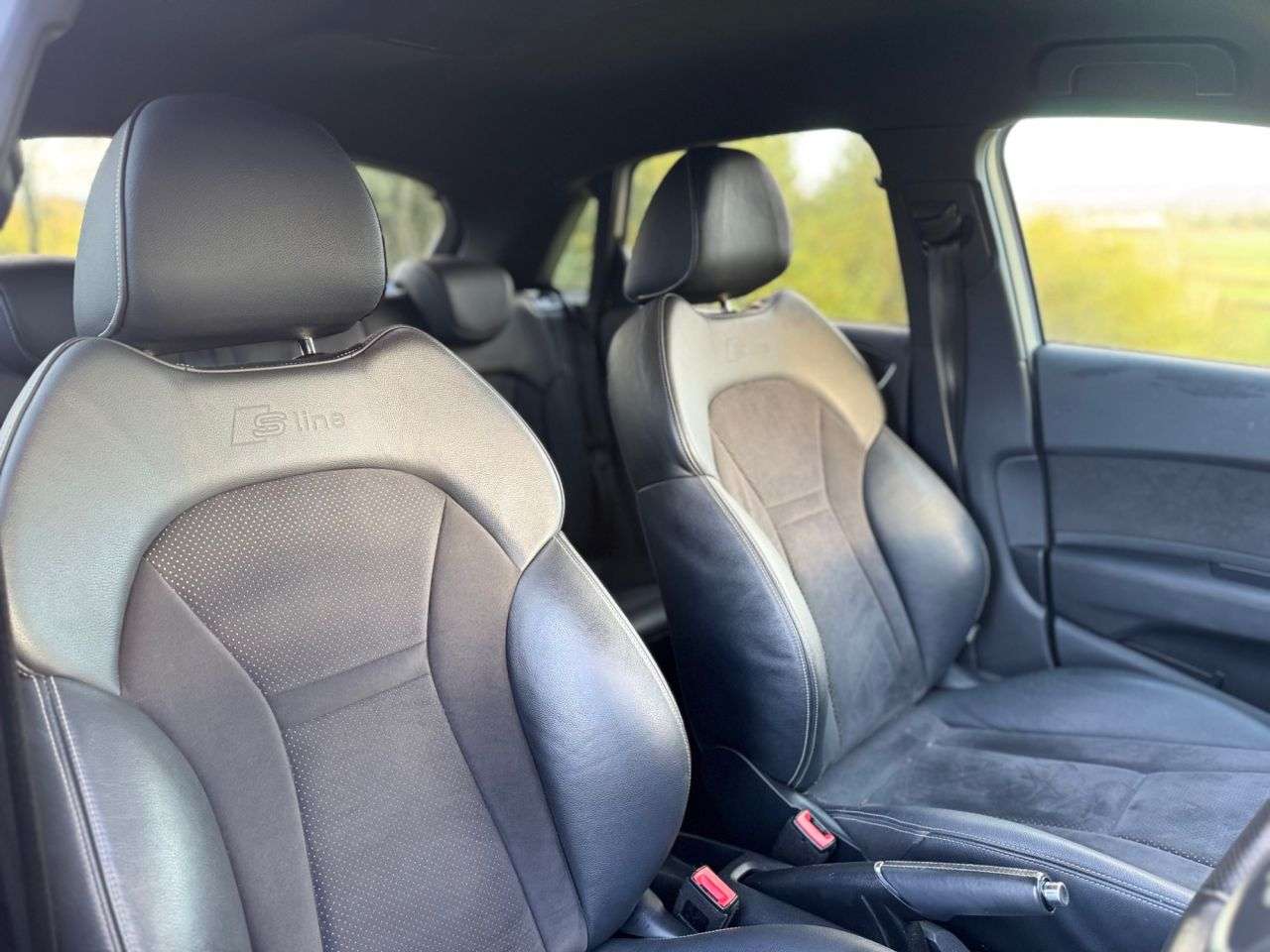 2016 AUDI A1 2016 AUDI A1