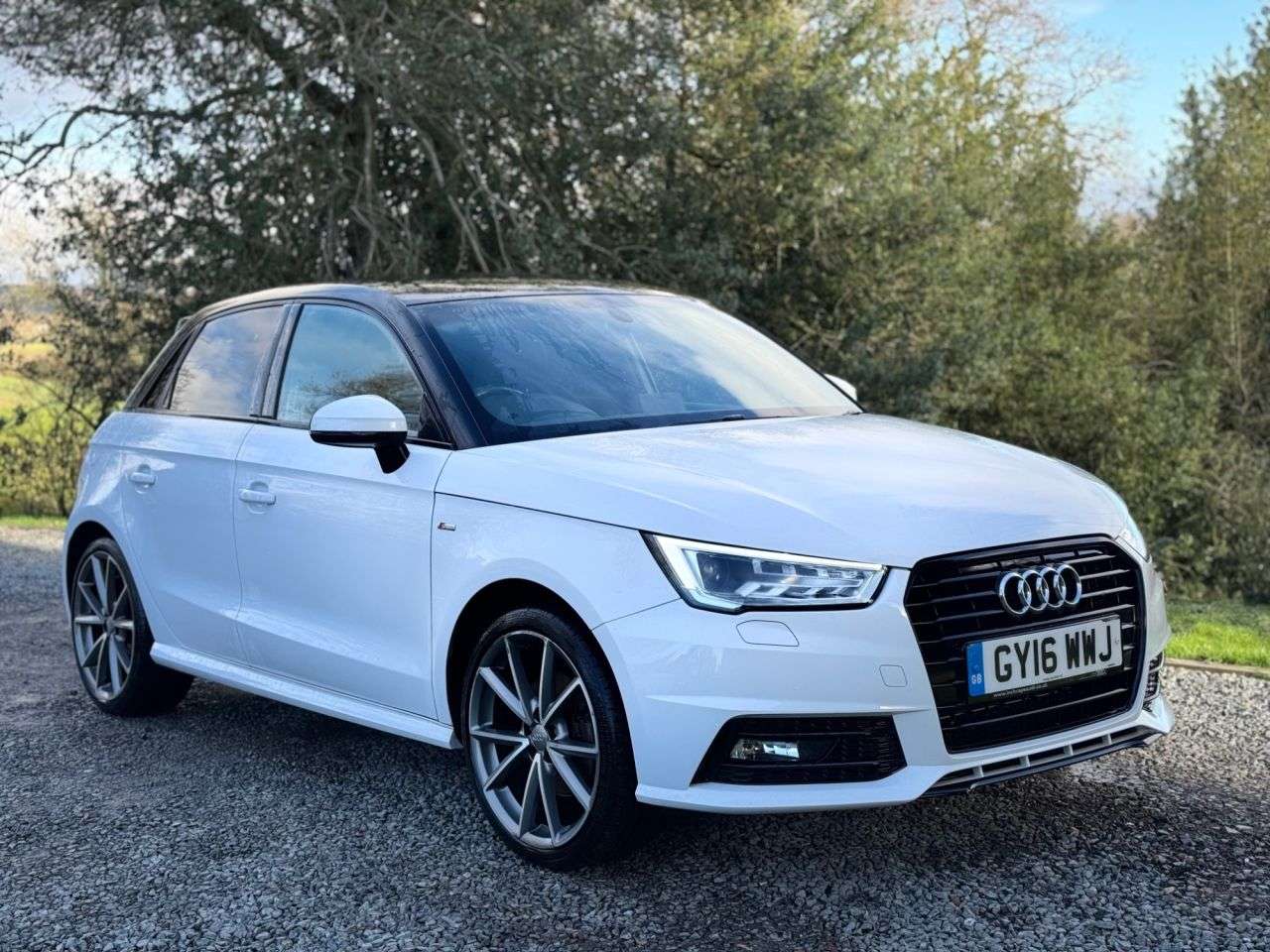 2016 AUDI A1 2016 AUDI A1