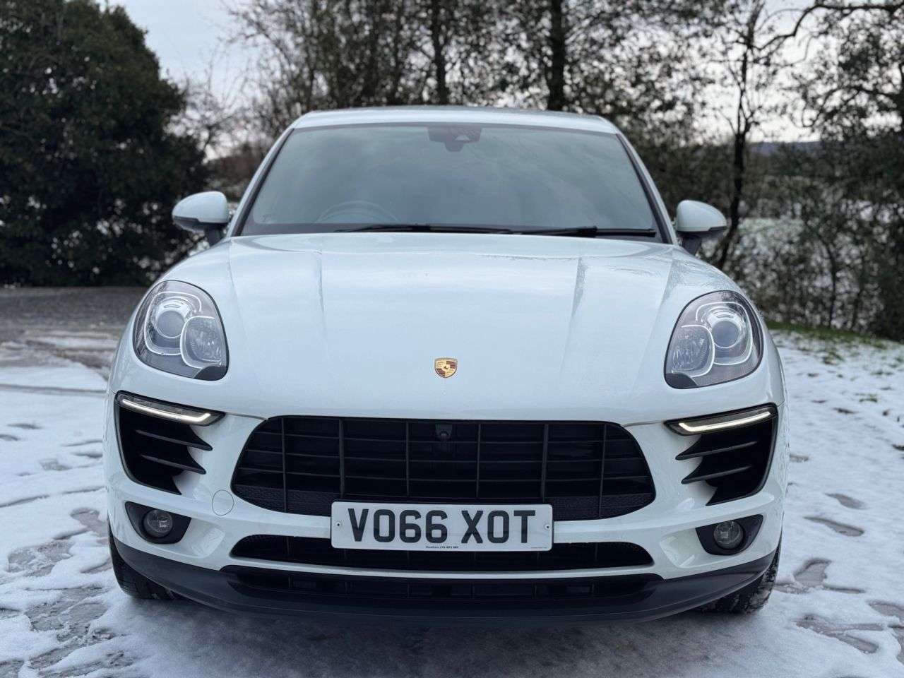 2016 PORSCHE MACAN 2016 PORSCHE MACAN