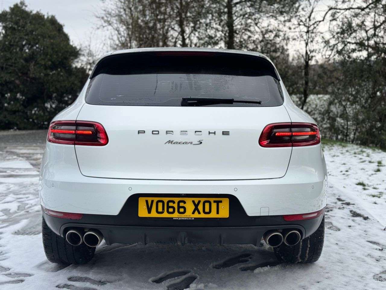 2016 PORSCHE MACAN 2016 PORSCHE MACAN